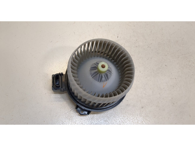 Моторчик печки  Suzuki Swift 2003-2011 7415063J00     7415063J00   