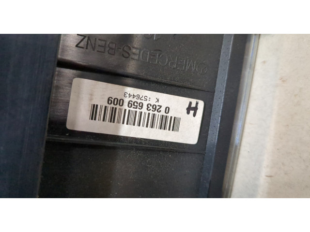 Дисплей бортового компьютера  Mercedes S W221 2005-2013        