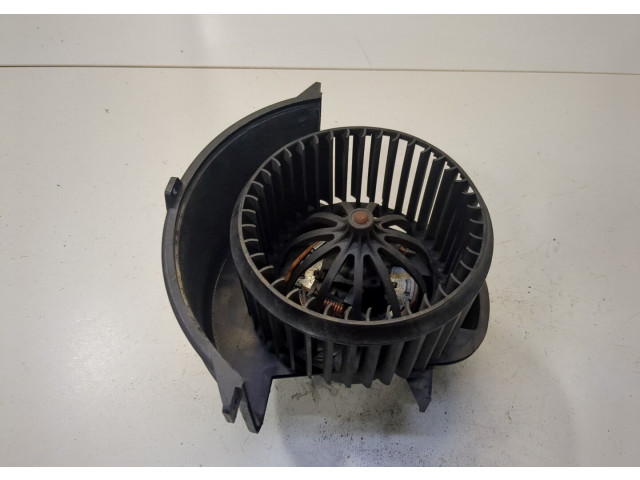 Моторчик печки  Volkswagen Touareg 2002-2007 7l0820021n     7l0820021n   