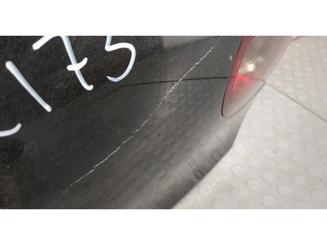 Замок багажника  Volkswagen Golf 5 2003-2009       
