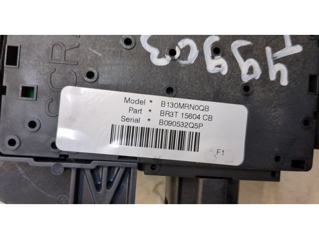 Блок предохранителей  Ford Mustang 2009-2014      BP3T15604CB   