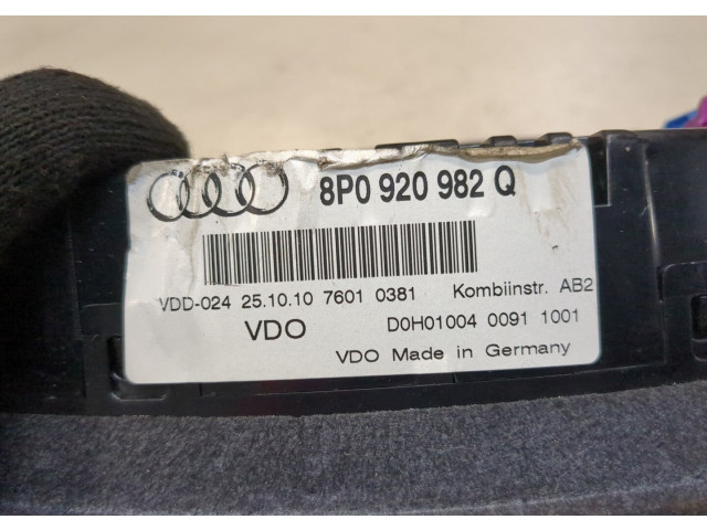 Панель приборов  Audi A3 (8PA) 2008-2013       8P0920982Q     1.6  Бензин