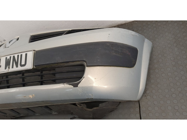 Бампер  Renault Megane 2 2002-2009 передний   
