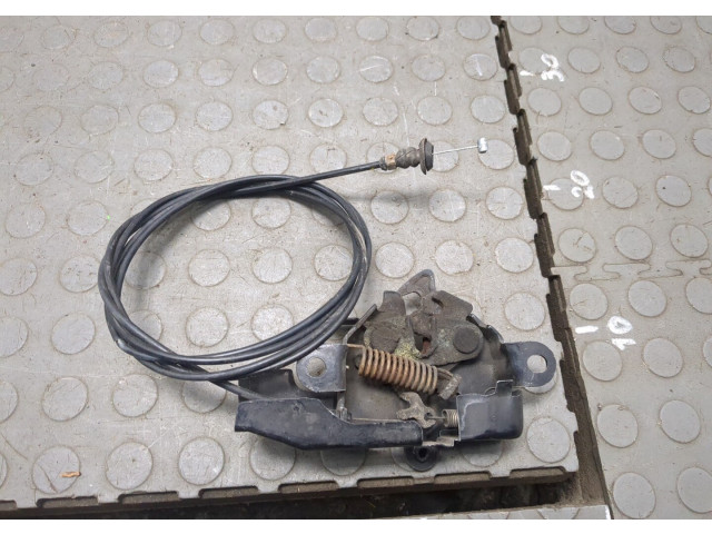 Замок капота  Toyota Sienna 3 2010-2014     