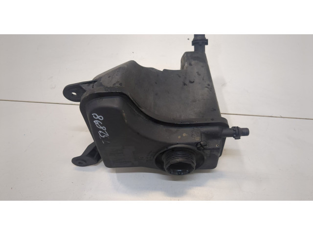 Бачок расширительный  BMW 3 E90, E91, E92, E93 2005-2012 17117788903, 7788903   