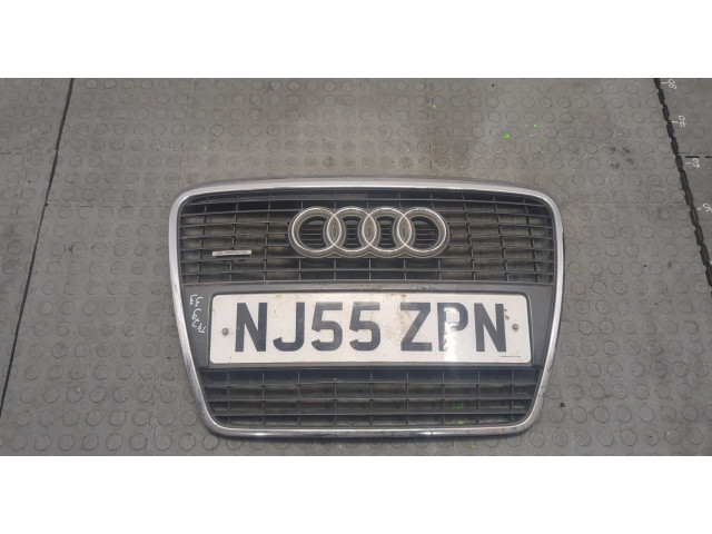 Решетка радиатора  Audi A6 (C6) 2005-2011          4F0853651S