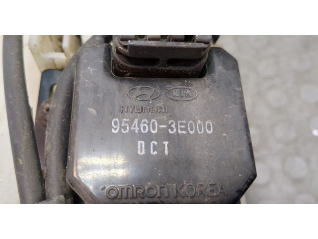 Бачок омывателя  KIA Sorento 2002-2009    