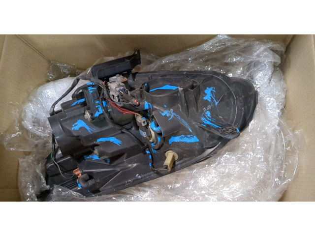Фара передняя  Subaru Tribeca (B9) 2004-2014 правая 