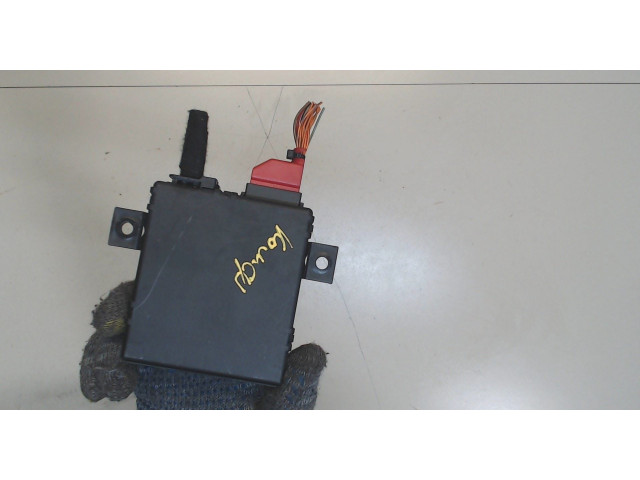 Блок комфорта  Audi A5 2007-2011      8T0907468P   