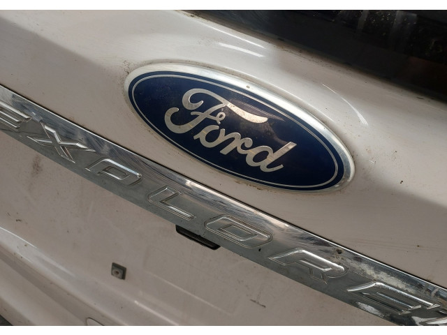 Замок багажника  Ford Explorer 2010-2015       