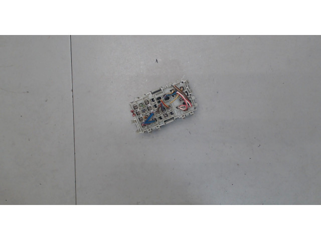 Блок предохранителей  Ford S-Max 2006-2010          1.8