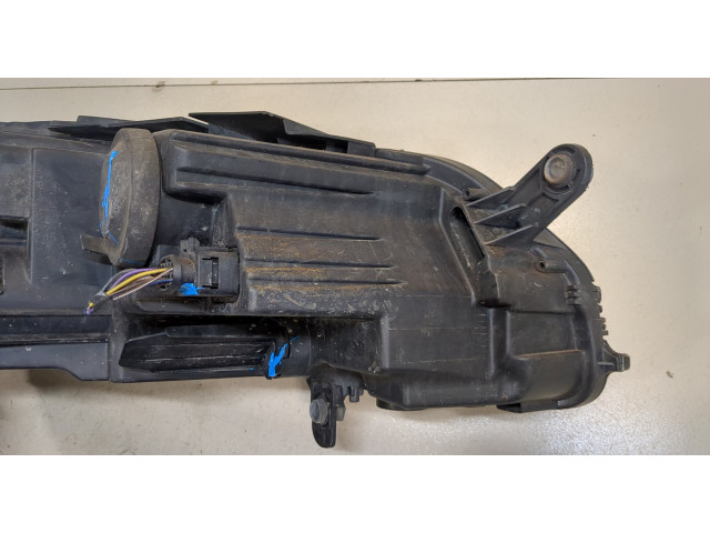 Фара передняя  Volkswagen Passat 7 2010-2015 Европа левая 
