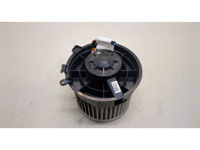 Моторчик печки  Nissan Qashqai 2006-2013 27225ET00A    27225ET00A   