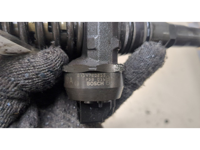 Форсунка топливная  Volkswagen Golf Plus    038130073G     