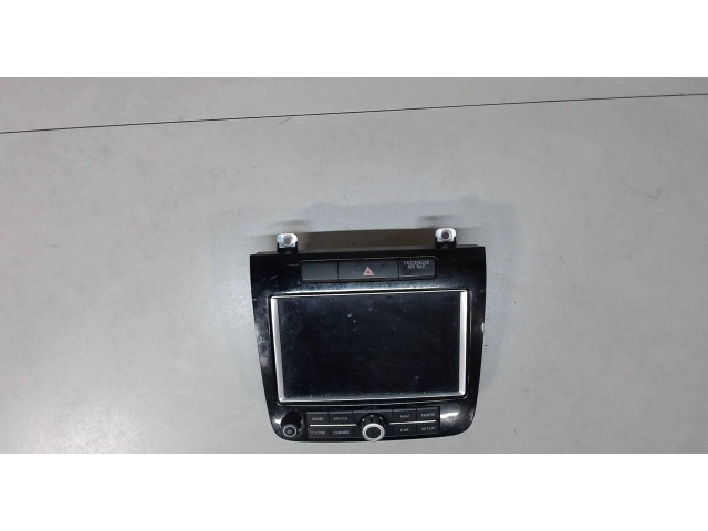 Дисплей мультимедиа  Volkswagen Touareg 2010-2014 7P6919603C        