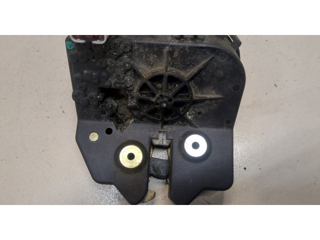 Замок багажника  Ford Mondeo 3 2000-2007       