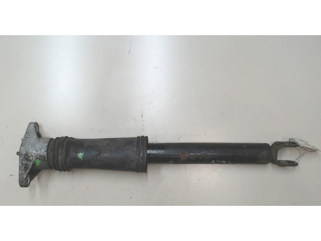 Стойка амортизатора  Hyundai i30 2007-2012 553112R700    1.6  дизель