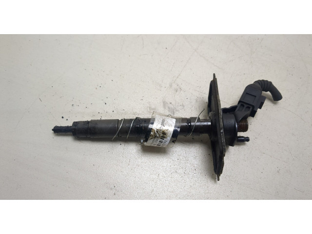 Форсунка топливная  Audi A8 (D3) 2005-2007    038130073BJ     
