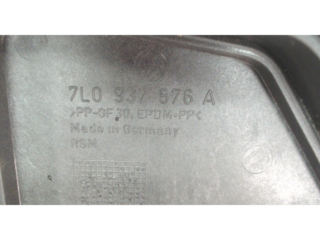 Крышка блока предохранителей  Volkswagen Touareg 2010-2014      7L0937576A    3.6