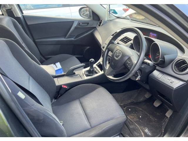 Бампер  Mazda 3 (BL) 2009-2013 передний     