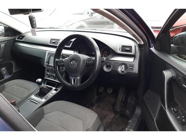 Зеркало боковое  Volkswagen Passat 7 2010-2015 Европа  правое              