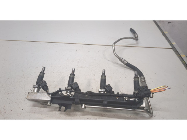 Форсунка топливная  BMW 3 E90, E91, E92, E93 2005-2012         