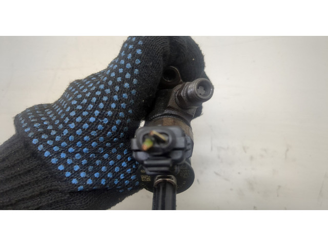 Форсунка топливная  Ford Focus 2 2008-2011    1633633, 9M5Q9F593AA     