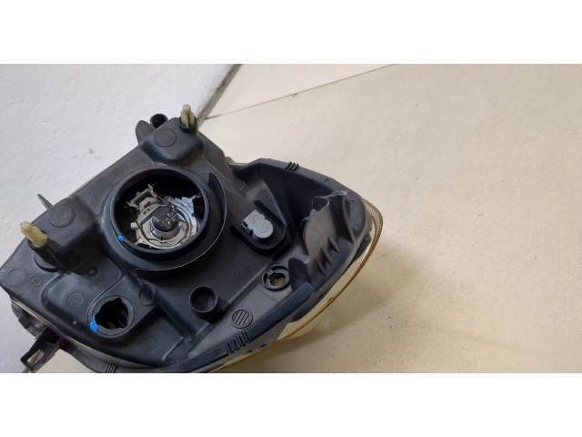 Фара передняя  Nissan Note E11 2006-2013 левая 
