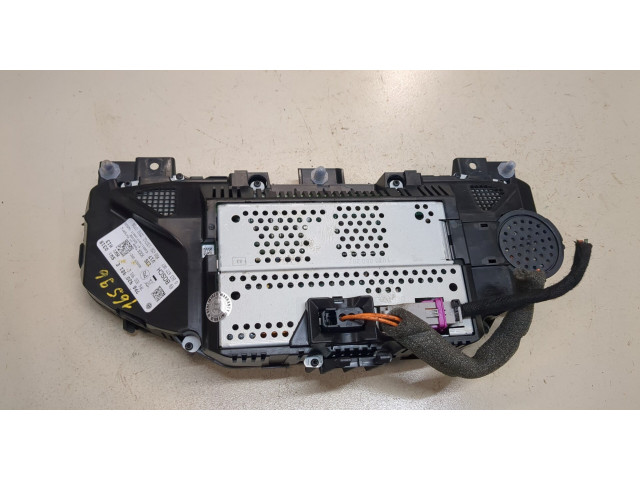 Панель приборов  Volkswagen Touareg 2010-2014           3.6  Бензин
