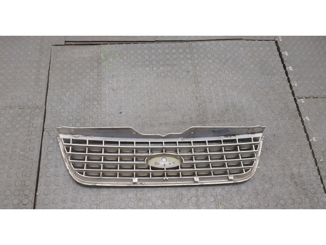 Решетка радиатора  Ford Explorer 2001-2006          5L248200