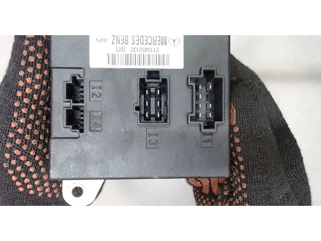 Блок комфорта  Mercedes E W211 2002-2009      2115452132    