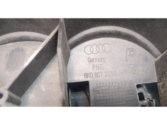 Решетка радиатора  Audi A4 (B8) 2011-2015          8K0853651E