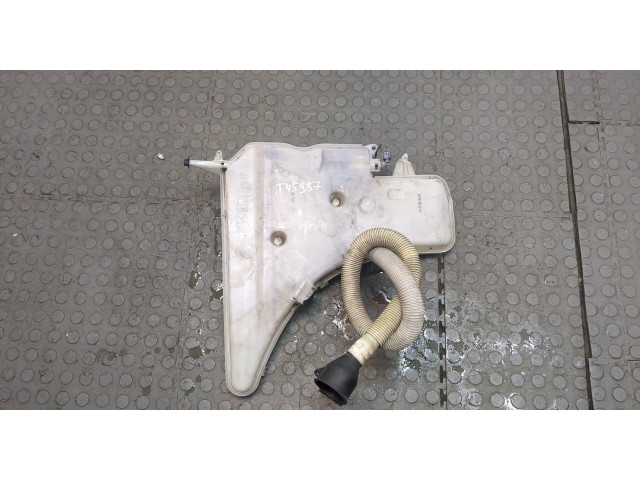 Бачок омывателя  BMW 3 E90, E91, E92, E93 2005-2012    