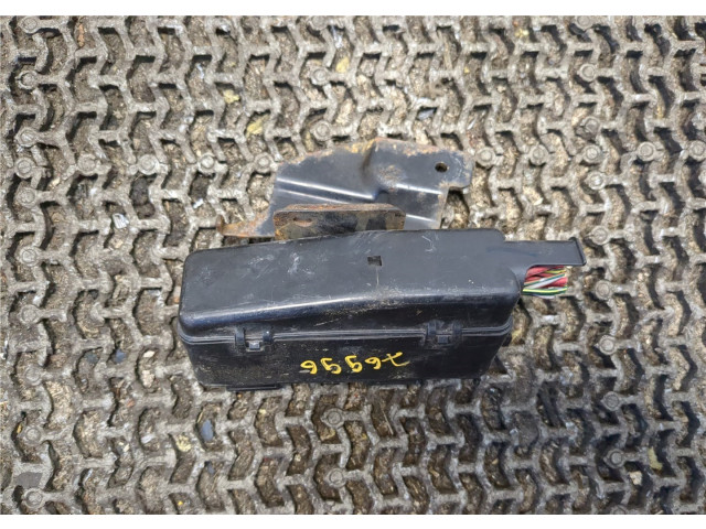 Блок предохранителей  Mazda CX-7 2007-2012      EH6466750    2.2