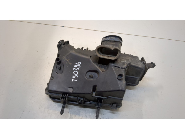 Блок предохранителей  Renault Megane 4 2016-2020      284B51057R   