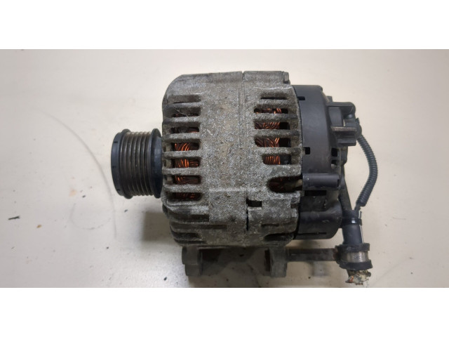 Генератор  Volkswagen Golf 5 2003-2009       06F903023C    