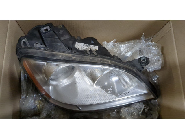 Фара передняя  Mercedes ML W164 2005-2011 правая 