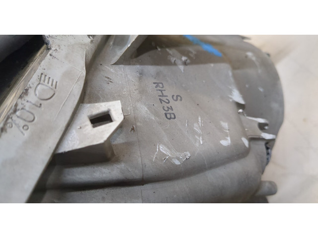 Фара передняя  Lexus LS430 UCF30 2000-2006 правая 