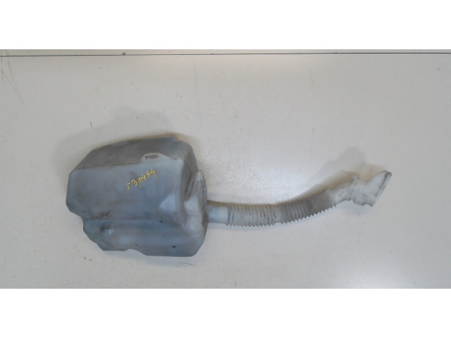 Бачок омывателя  Renault Megane 2 2002-2009 800104706   2  1.6