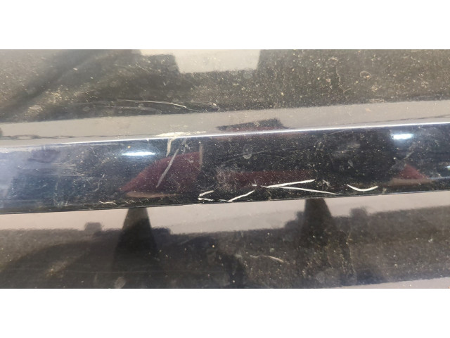 Решетка радиатора  Land Rover Discovery 3 2004-2009          DHB000274LML