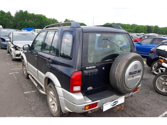 Фара передняя  Suzuki Grand Vitara 1997-2005 правая 