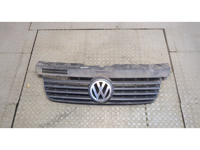 Решетка радиатора  Volkswagen Transporter 5 2003-2009          7H0853653