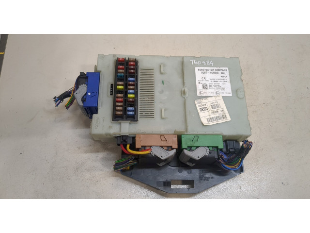 Блок предохранителей  Ford S-Max 2006-2010          