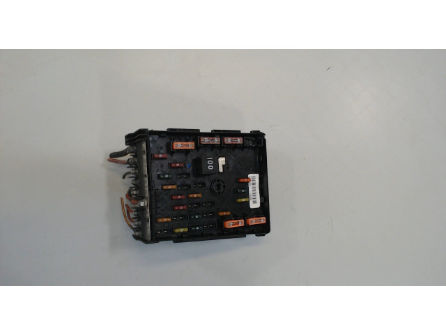 Блок предохранителей  Volkswagen Passat CC 2012-2017      3c093715a     2