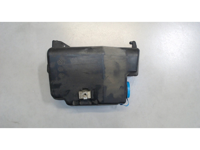 Бачок омывателя  Nissan Titan 2003-2007 4ash67480ad    5.6