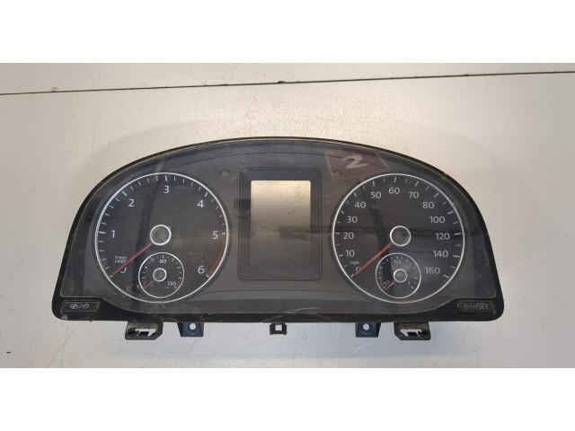 Панель приборов  Volkswagen Caddy 2010-2015       2K0920965G     