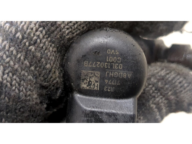 Форсунка топливная  Volkswagen Touran 2010-2015    03L130277S     