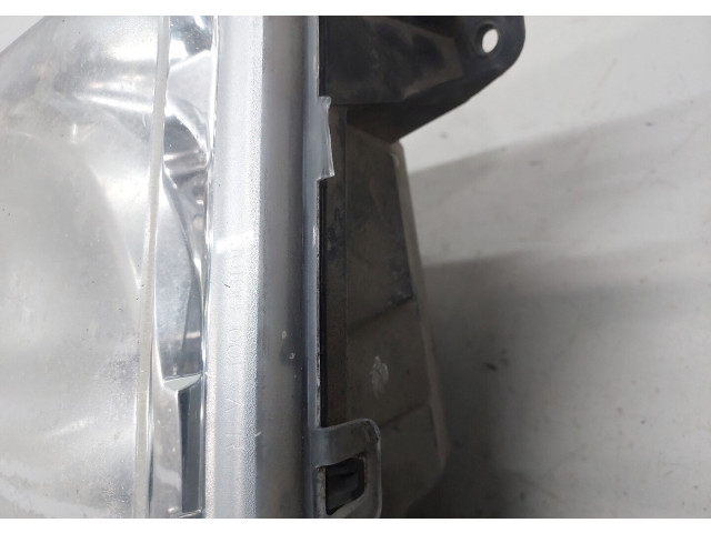 Фара передняя  Jeep Liberty 2007-2012 левая 