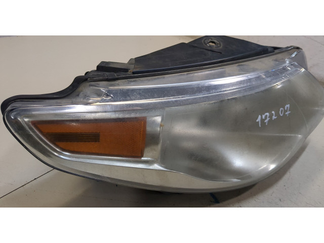 Фара передняя  Volkswagen Passat CC 2008-2012 правая 