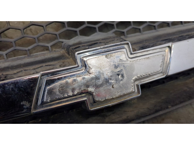 Решетка радиатора  Chevrolet Kalos          